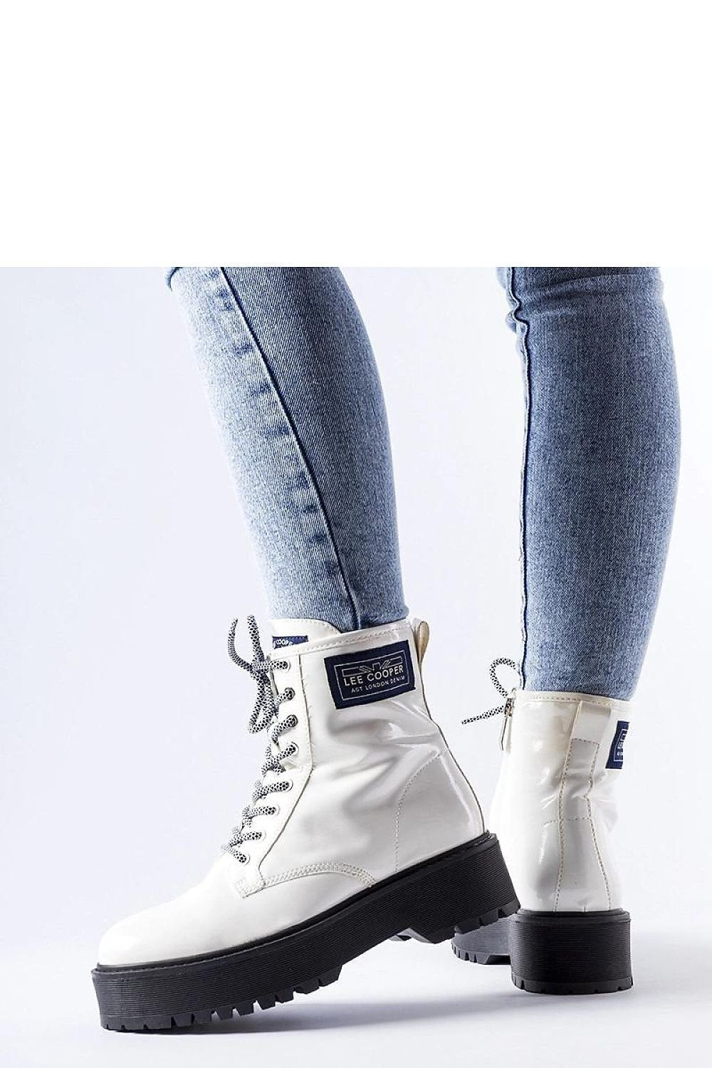 Hvite Lee Cooper ankelstøvletter til dame fra MS StyleHaven, laget av Viskose; polyester; Polyamid, farge Hvit, størrelse 37, med long ermer, perfekt til casual; dress