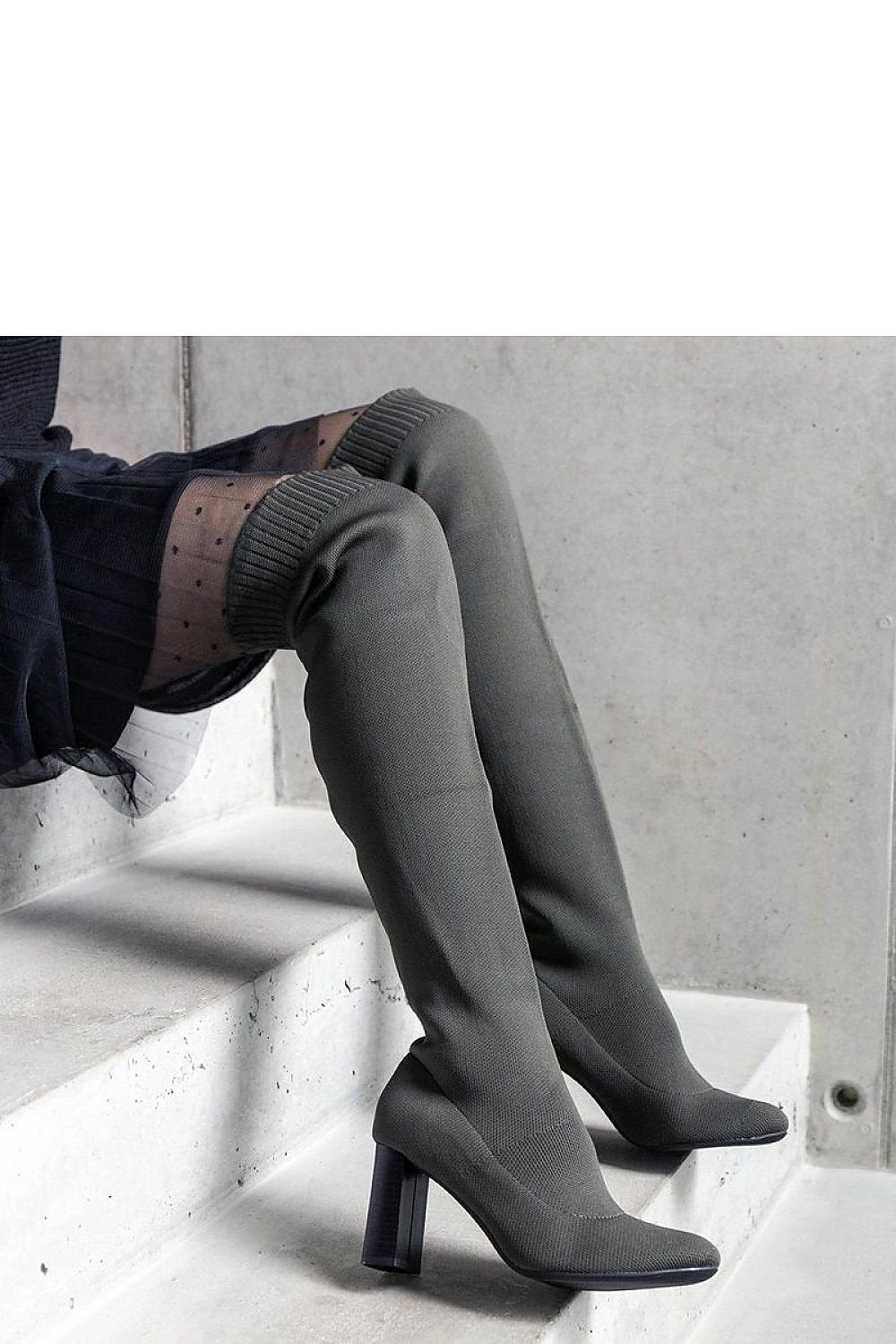 Flamme dame Green Slip-On Stiletto Boots til dame fra MS StyleHaven, laget av Viskose; polyester; Polyamid, farge 37, størrelse 41, med long ermer, perfekt til casual; dress