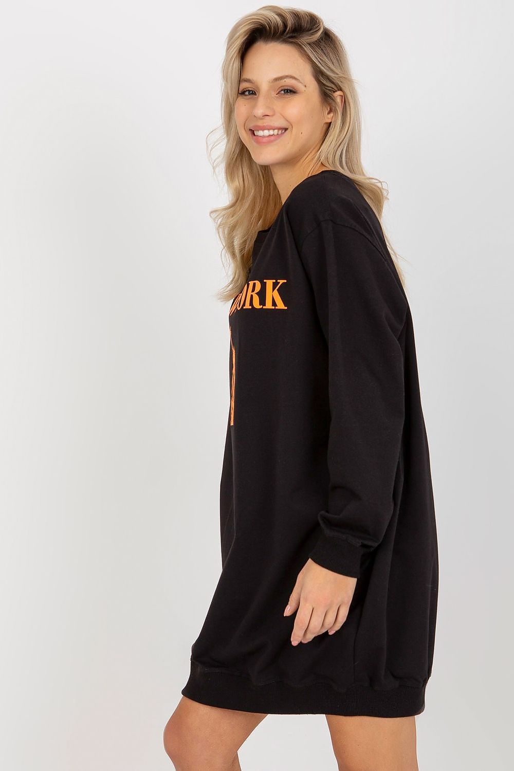 Casual oversized sweatshirt til Dame - FP til dame fra MS StyleHaven, størrelse one-size-fits-all, med short, kjolelengde mini, kjolestil sweater