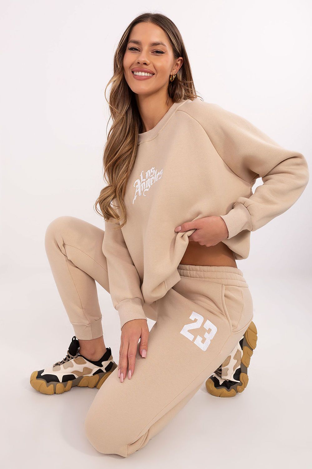 Joggedress med Broderi - FP til dame fra MS StyleHaven, størrelse one-size-fits-all, med long, kjolelengde midi, kjolestil sweater