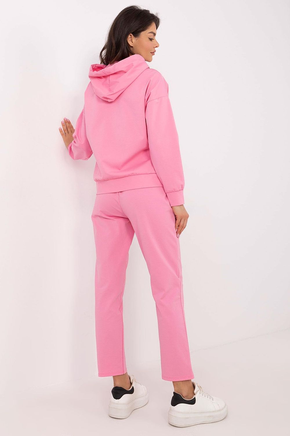 Oppdag vårt utvalg av stilfulle  Sett Italia Moda til dame i ulike størrelser og kvalitetsmaterialer – perfekte til jobb, fritid og alle dager. Rask levering og gode priser hos MS Stylehaven. se mer!