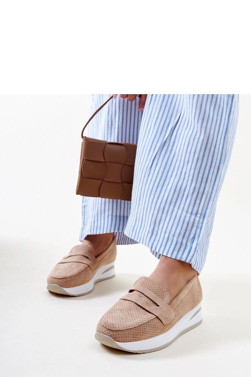 Rosa Muna Loafers til dame til dame fra MS StyleHaven, laget av Viskose; polyester; Polyamid, farge Brun, størrelse 37, med long ermer, perfekt til casual; dress