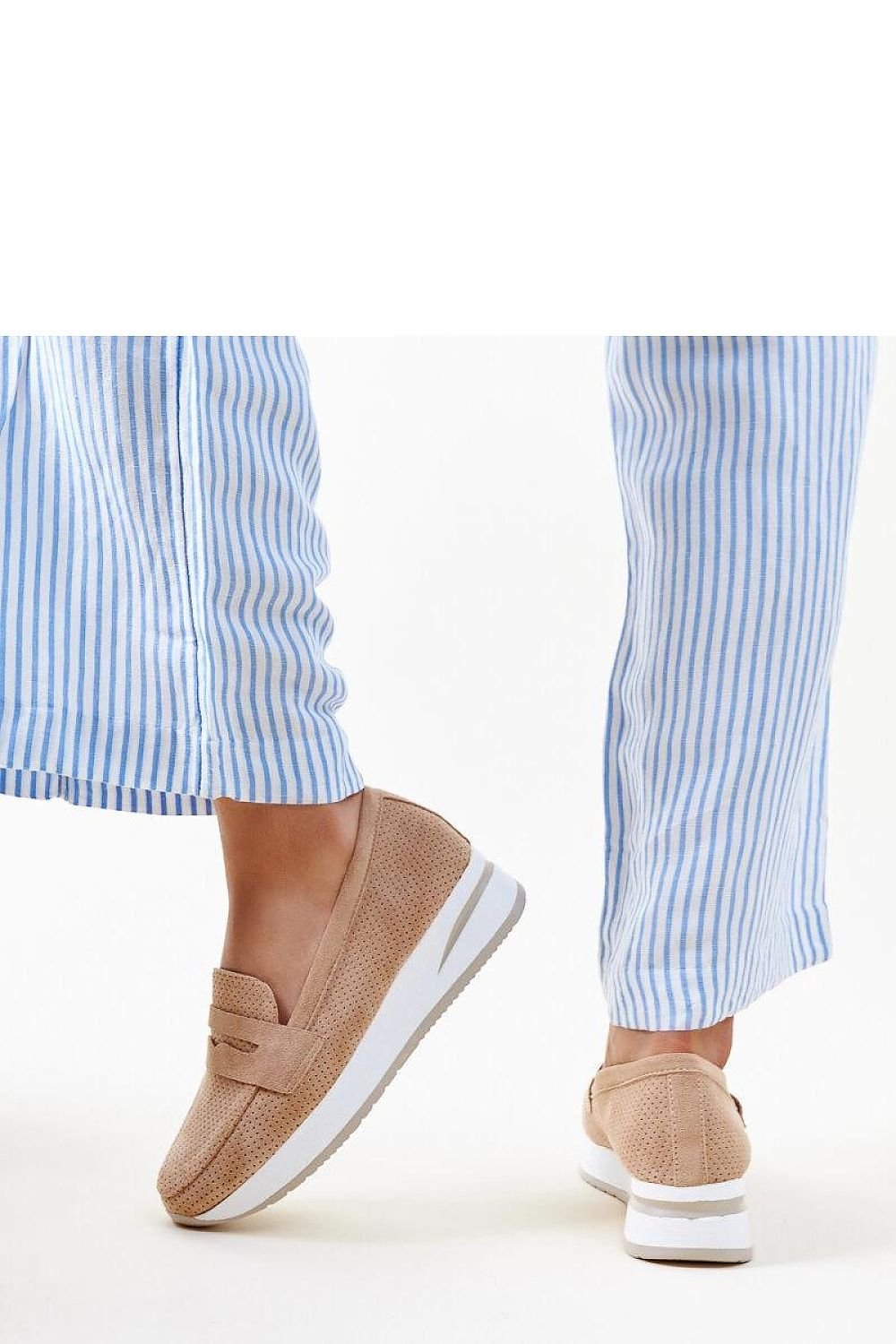 Rosa Muna Loafers til dame til dame fra MS StyleHaven, laget av Viskose; polyester; Polyamid, farge Brun, størrelse 39, med long ermer, perfekt til casual; dress