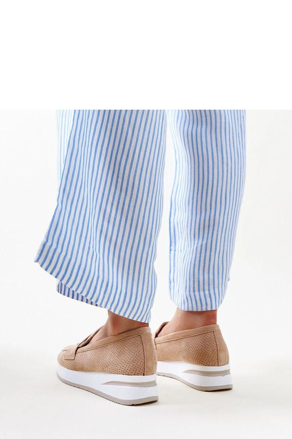 Rosa Muna Loafers til dame til dame fra MS StyleHaven, laget av Viskose; polyester; Polyamid, farge Brun, størrelse 40, med long ermer, perfekt til casual; dress