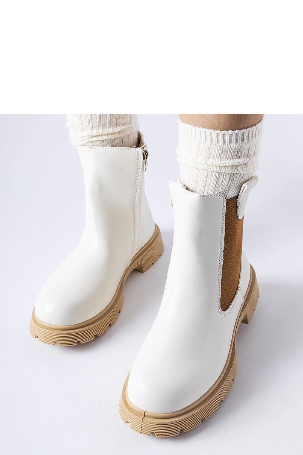 Giacinta dame hvite ankelstøvletter for høst og vår til dame fra MS StyleHaven, laget av Viskose; polyester; Polyamid, farge Hvit, størrelse 38, med long ermer, perfekt til casual; dress