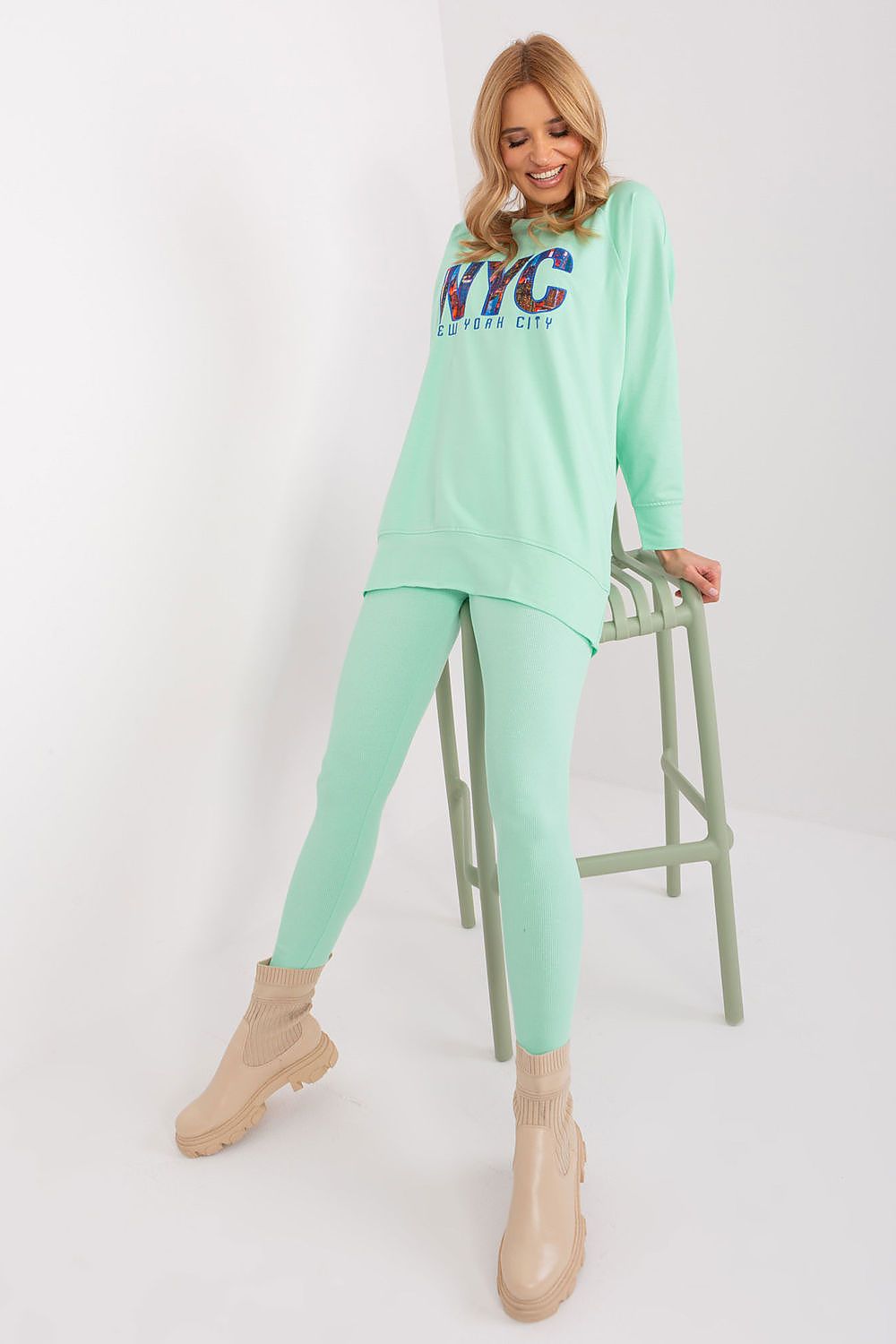 Sett med Sweatshirt og Leggings - FP til dame fra MS StyleHaven, størrelse one-size-fits-all, med long, kjolelengde midi, kjolestil sweater