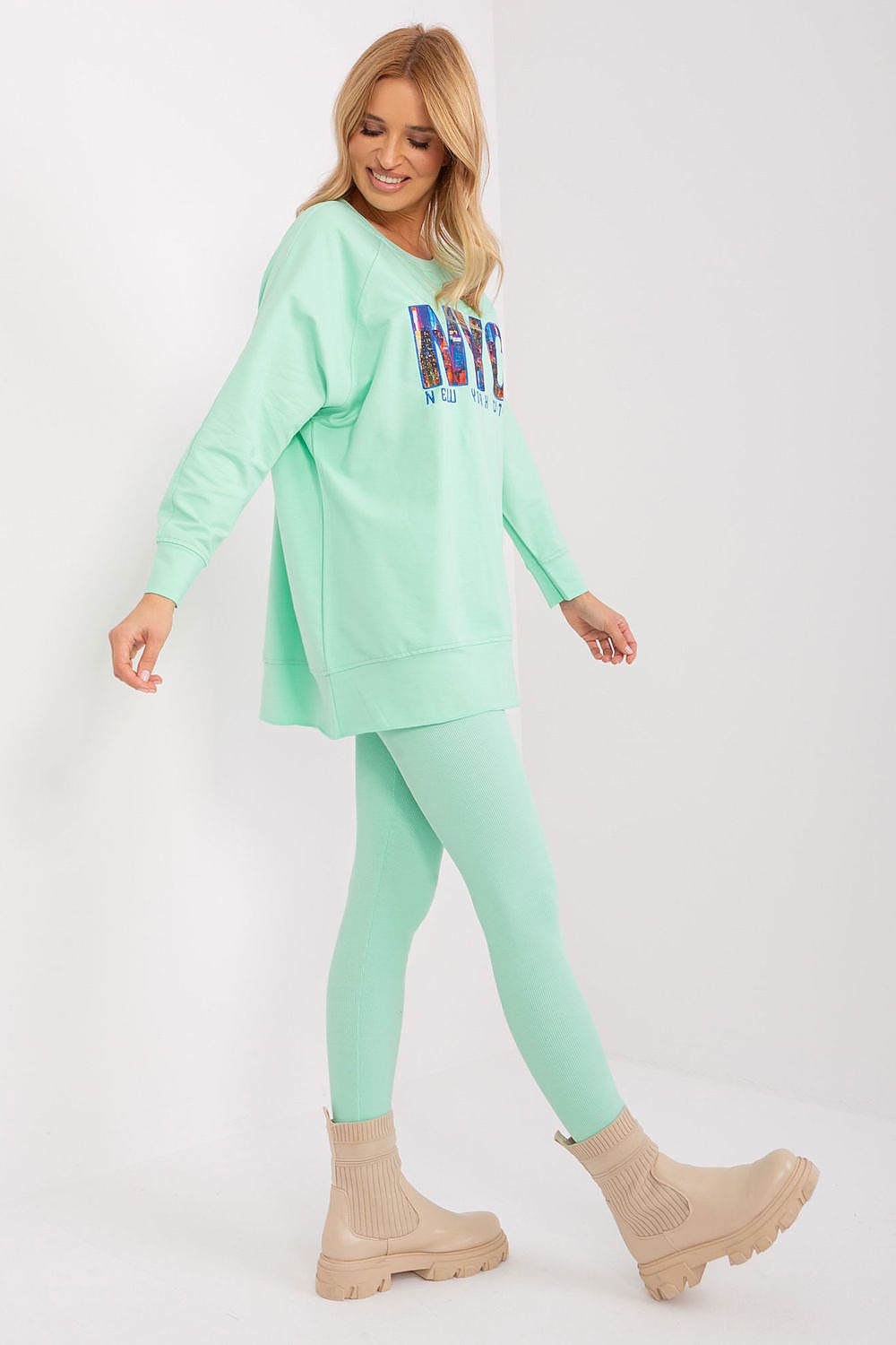 Sett med Sweatshirt og Leggings - FP til dame fra MS StyleHaven, størrelse one-size-fits-all, med long, kjolelengde midi, kjolestil sweater