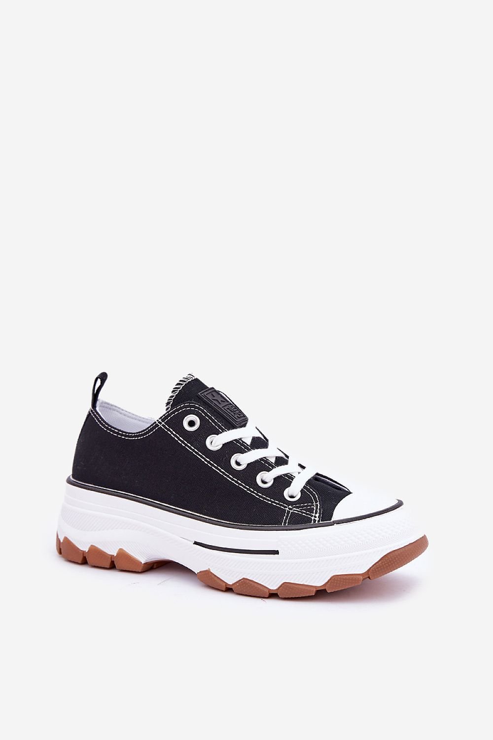 Vera Sneakers til dame til dame fra MS StyleHaven, laget av Viskose; polyester; Polyamid, farge Svart, størrelse 37, med long ermer, perfekt til casual