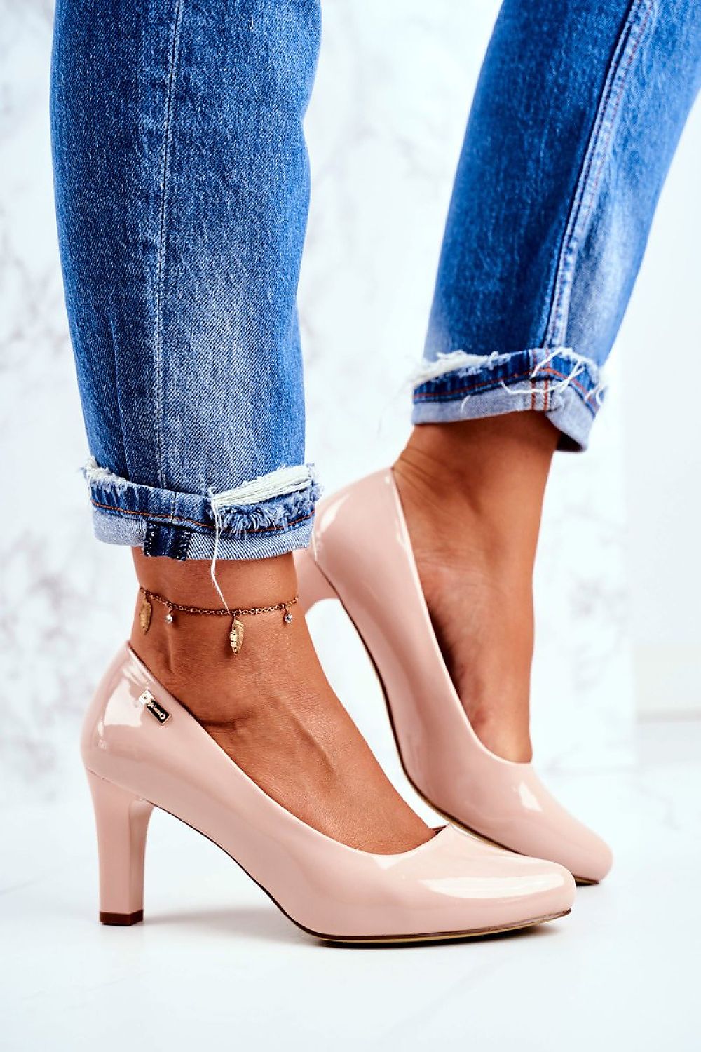 Sergio Leone Classic Pumps til dame til dame fra MS StyleHaven, laget av Viskose; polyester; Polyamid, farge Svart, størrelse 39, med long ermer, perfekt til dress; casual
