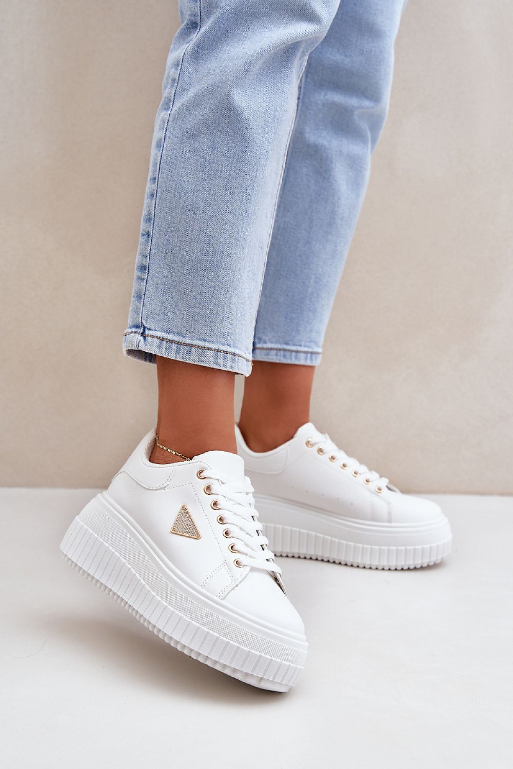 Luna joggesko til dame til dame fra MS StyleHaven, laget av Viskose; polyester; Polyamid, farge Svart, størrelse 36, med long ermer, perfekt til casual