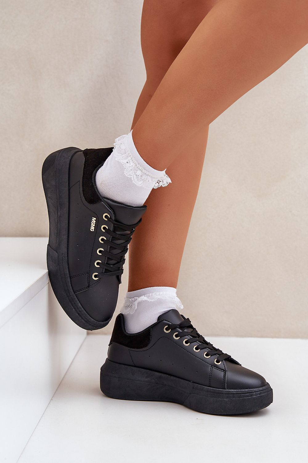 Lunea Sneakers til dame - hverdagen til dame fra MS StyleHaven, laget av Viskose; polyester; Polyamid, farge beige, størrelse 38, med long ermer, perfekt til casual