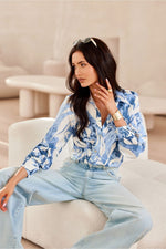 Classic V-Neck-skjorte – Roco Fashion fra MS StyleHaven, størrelse 36, med long, bukselengde long, kjolelengde maxi, kjolestil sheath