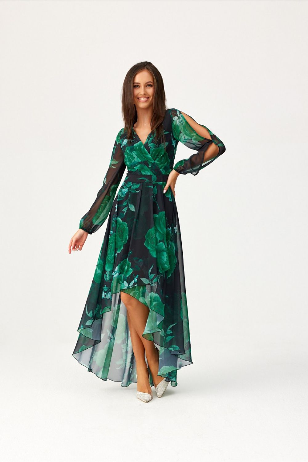 Dalia – asymmetrisk maxikjole med elegant flyt fra Roco Fashion fra MS StyleHaven, størrelse 34, med long, bukselengde long, kjolelengde maxi, kjolestil flared; gown