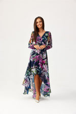 Dalia – asymmetrisk maxikjole med elegant flyt fra Roco Fashion fra MS StyleHaven, størrelse 38, med long, bukselengde long, kjolelengde maxi, kjolestil flared; gown