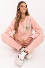 Oppdag vårt utvalg av stilfulle  Genser Italia Moda til dame i ulike størrelser og kvalitetsmaterialer – perfekte til jobb, fritid og alle dager. Rask levering og gode priser hos MS Stylehaven. se mer!