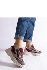 Milenka Hurtado Burgunder og Grå dame sneakers til dame fra MS StyleHaven, laget av Viskose; polyester; Polyamid, farge Vinrød, størrelse 39, med long ermer, perfekt til casual; dress