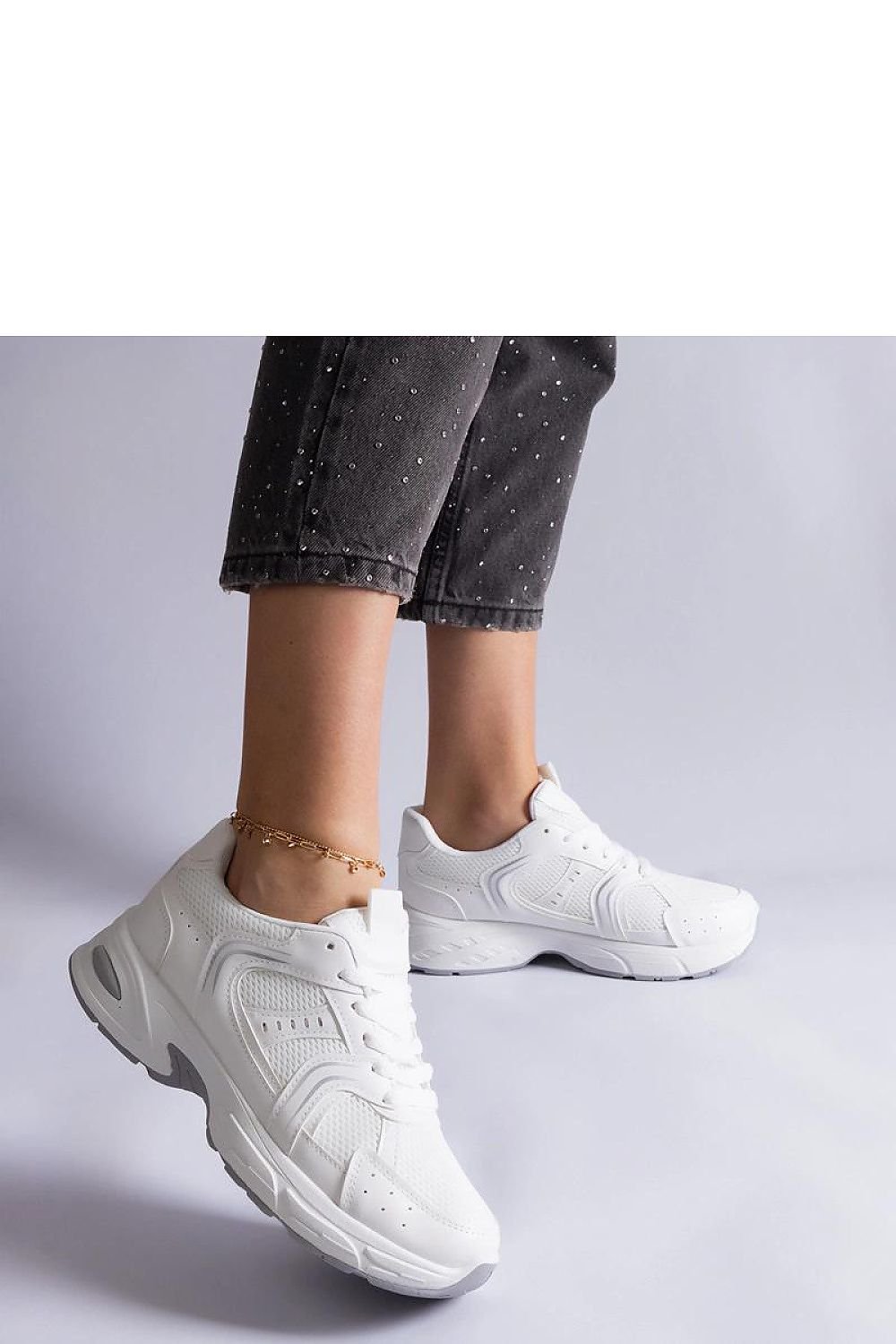 Ena Hurtado White Sports Dame Sneakers til dame fra MS StyleHaven, laget av Viskose; polyester; Polyamid, farge Hvit, størrelse 39, med long ermer, perfekt til casual