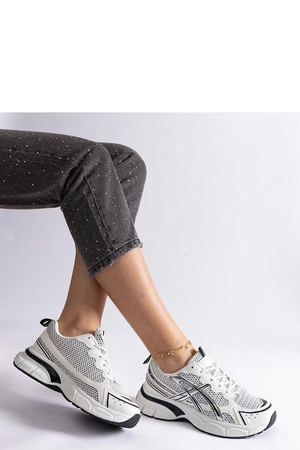 Ondina Hurtado Svarte Sports Sneakers til dame til dame fra MS StyleHaven, laget av Viskose; polyester; Polyamid, farge Svart, størrelse 37, med long ermer, perfekt til casual