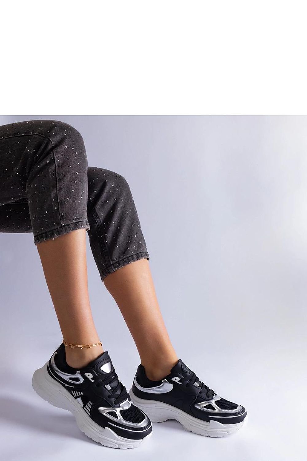 Gaytan Hurtado svarte dame sneakers til dame fra MS StyleHaven, laget av Viskose; polyester; Polyamid, farge Svart, størrelse 37, med long ermer, perfekt til casual; dress