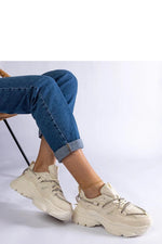 Ivett Sorte Sports Dame Sneakers til dame fra MS StyleHaven, laget av Viskose; polyester; Polyamid, farge Gull, størrelse 37, med long ermer, perfekt til casual