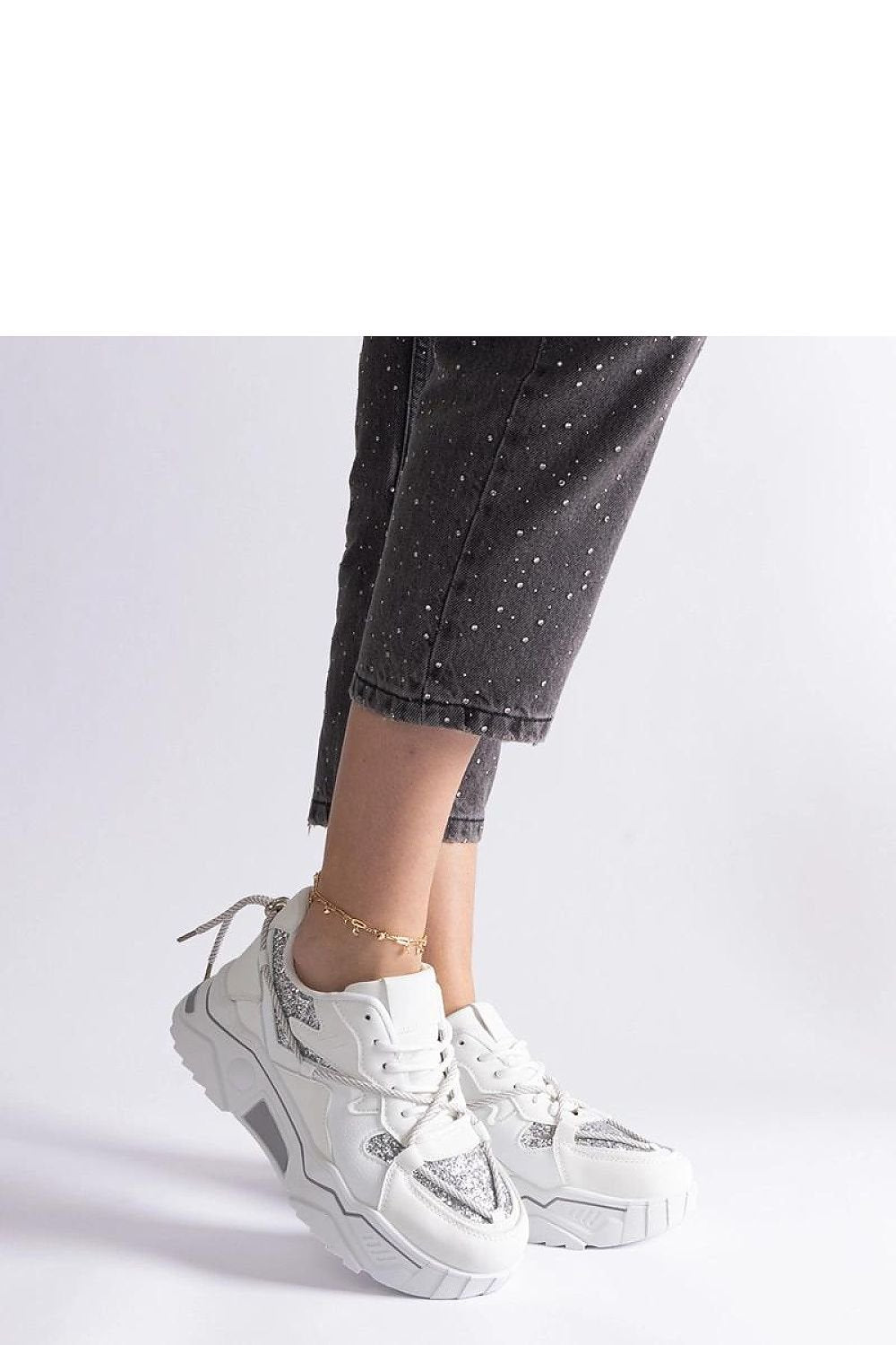 Agar Black Glitter Dame Sneakers til dame fra MS StyleHaven, laget av Viskose; polyester; Polyamid, farge beige, størrelse 40, med long ermer, perfekt til casual