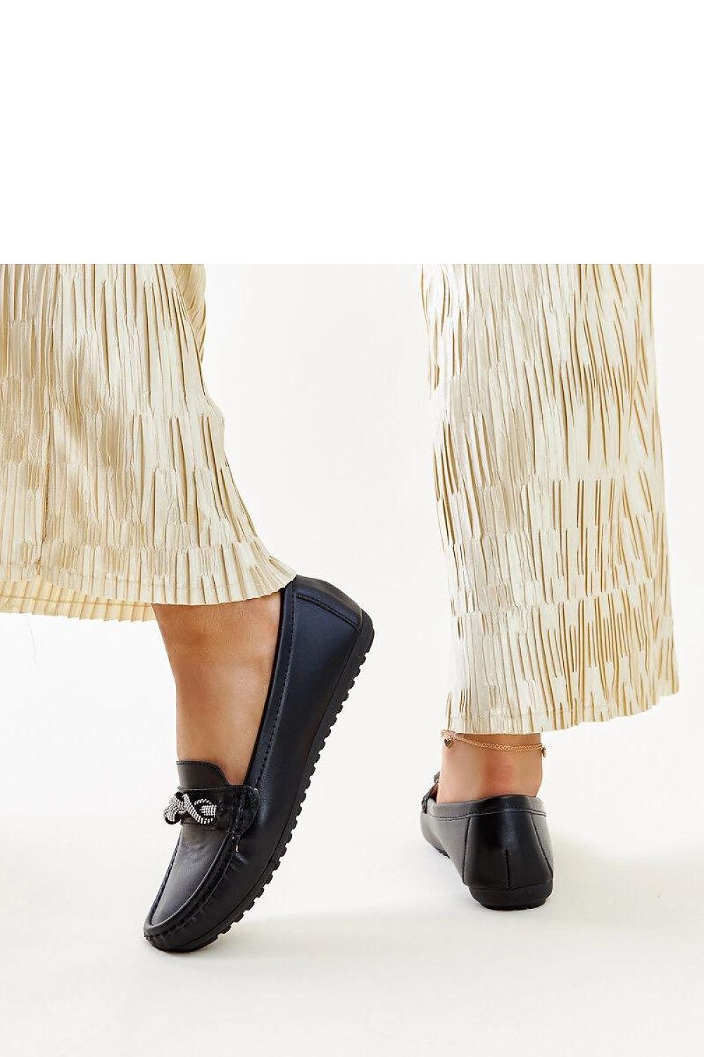 Mocassin Solea til dame fra MS StyleHaven; laget av polyester; farge Svart; stÃ¸rrelse 39; med 45720 ermer; perfekt til casual