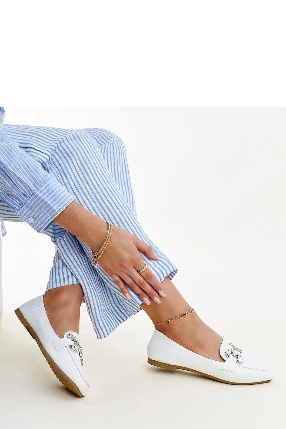 Mocassin Solea til dame fra MS StyleHaven; laget av polyester; farge beige; stÃ¸rrelse 41; med 45720 ermer; perfekt til casual