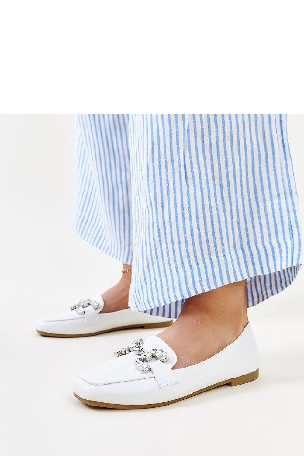 Mocassin Solea til dame fra MS StyleHaven; laget av polyester; farge Hvit; stÃ¸rrelse 37; med 45720 ermer; perfekt til casual