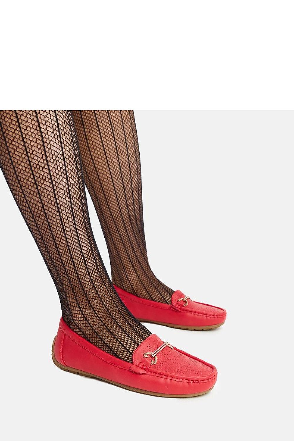 Oppdag vårt utvalg av stilfulle Rød Mokassin Solea til dame i ulike størrelser og kvalitetsmaterialer – perfekte til jobb, fritid og alle dager. Rask levering og gode priser hos MS Stylehaven. se mer!