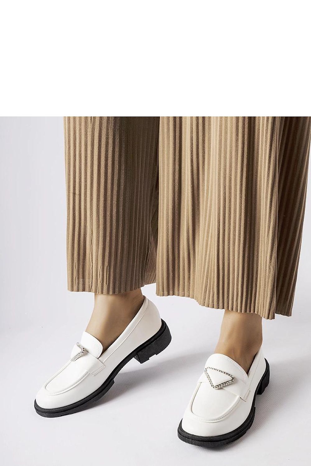 Mocassin Solea til dame fra MS StyleHaven; laget av Bomull; farge beige; stÃ¸rrelse 39; med 45720 ermer; perfekt til casual