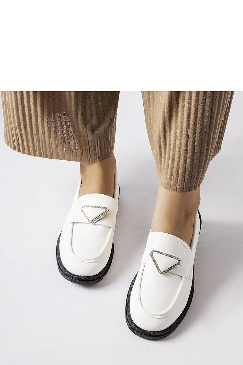 Mocassin Solea til dame fra MS StyleHaven; laget av Bomull; farge beige; stÃ¸rrelse 40; med 45720 ermer; perfekt til casual