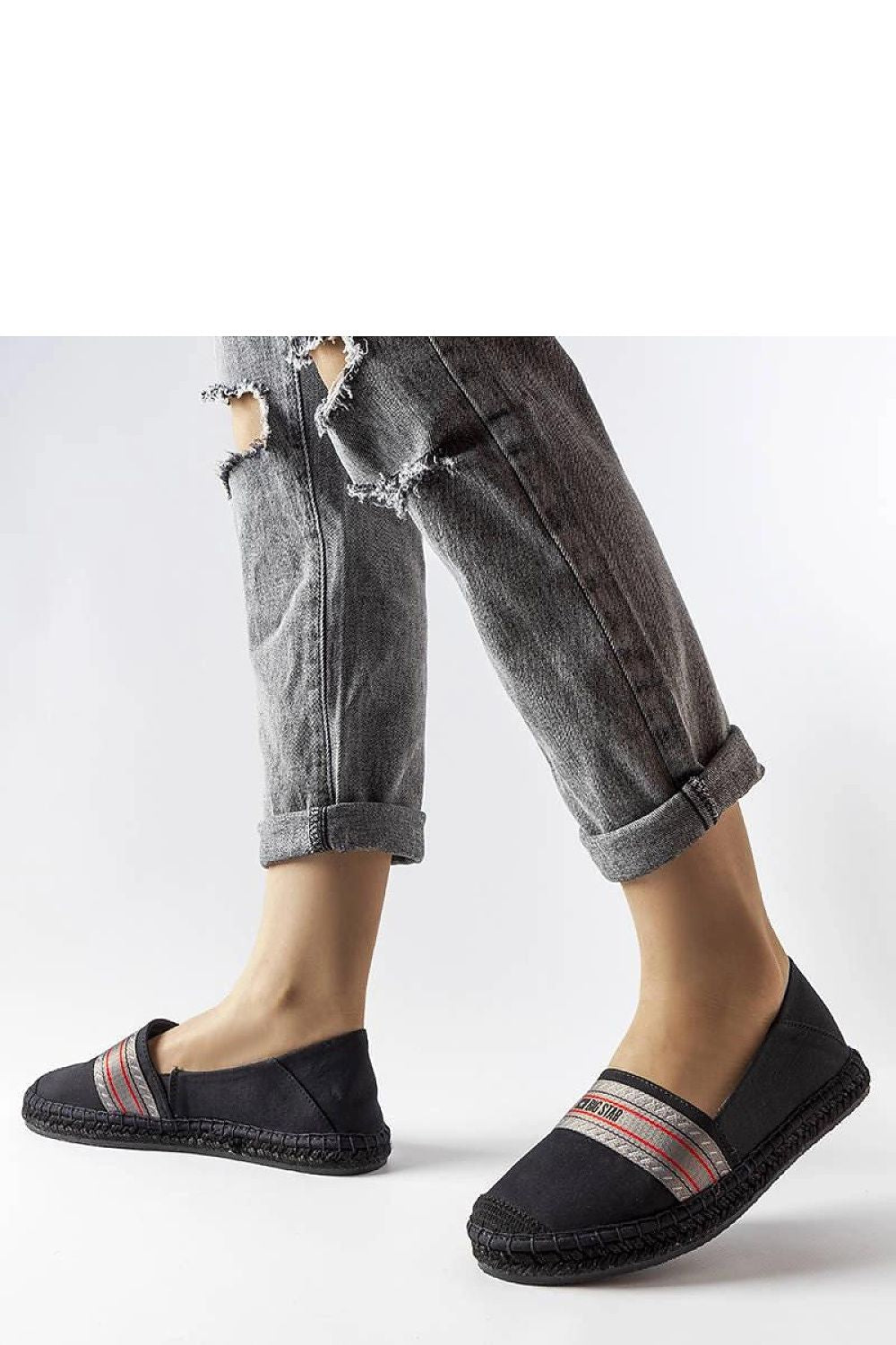 Espadrille Solea til dame fra MS StyleHaven, laget av Bomull; polyester, med detaljer i leather, farge Svart, størrelse 36, med 45720 ermer, hælhøyde flat, skostørrelse 36; 37; 38; 39; 40; 41, perfekt til casual; dress
