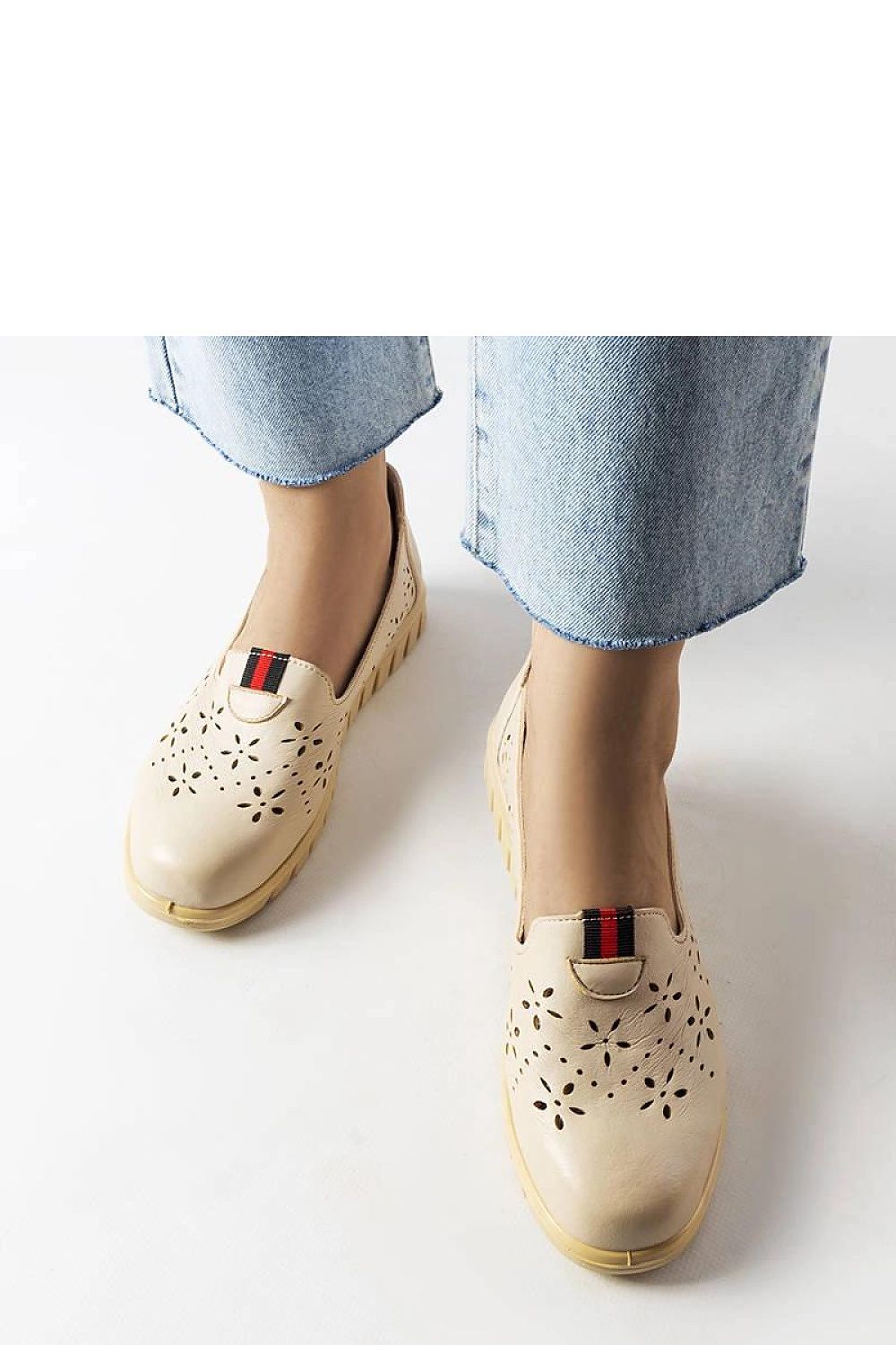 Mocassin Solea til dame fra MS StyleHaven; laget av Bomull; polyester; farge beige; stÃ¸rrelse 38; med 45720 ermer; perfekt til casual