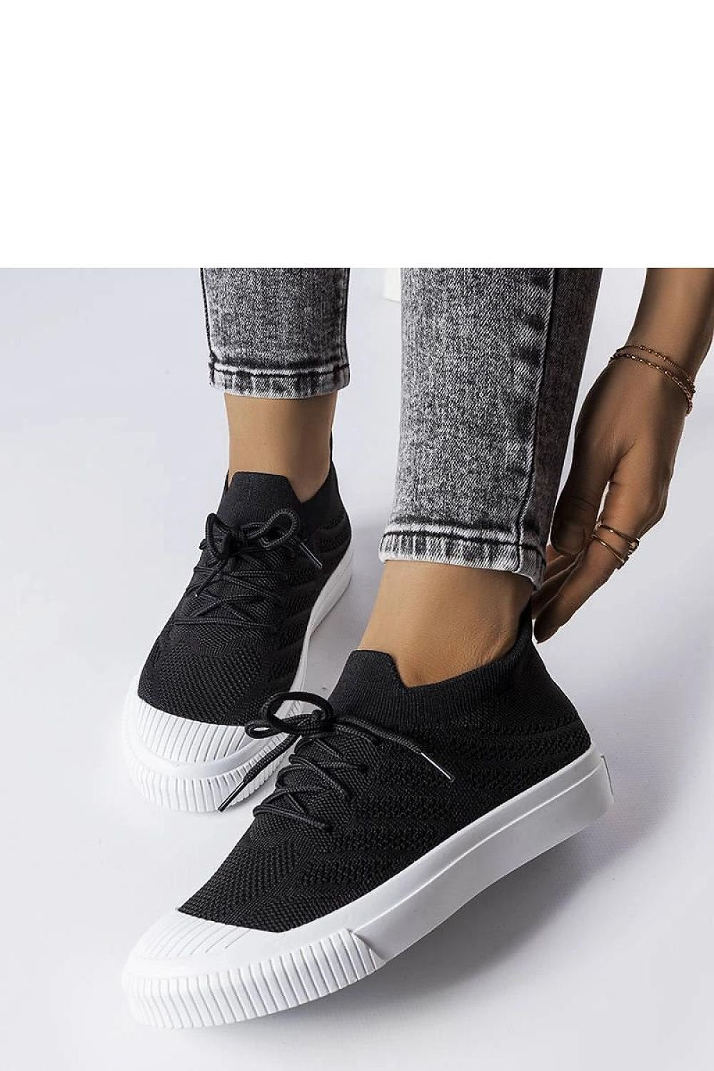 Fleksible Polaire-sneakers til dame til dame fra MS StyleHaven, laget av Viskose; polyester; Polyamid, farge Svart, størrelse 37, med long ermer, perfekt til casual