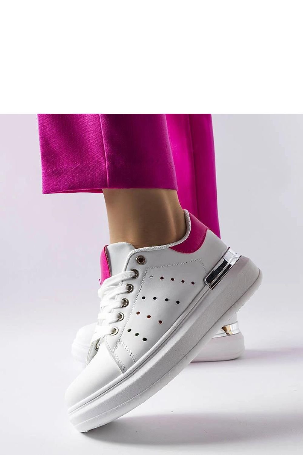 Hvite Chalut dame sneakers – Trendy sommersko til dame fra MS StyleHaven, laget av Viskose; polyester; Polyamid, farge wihte/Rosa, størrelse 38, med long ermer, perfekt til casual