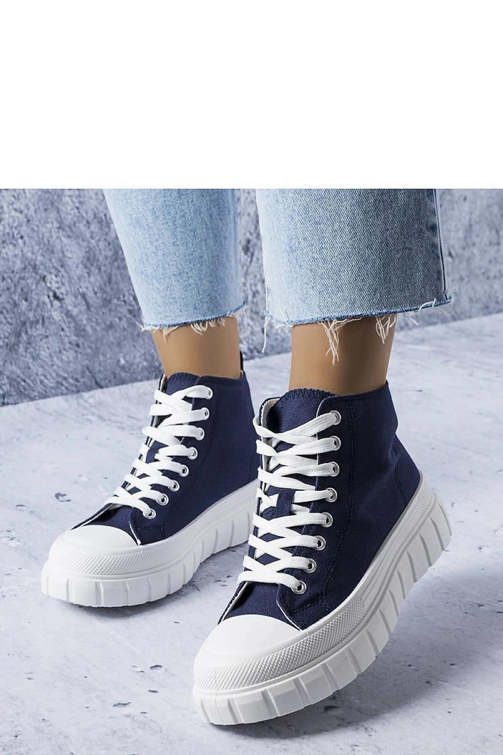Couet ankelsneakers til dame til dame fra MS StyleHaven, laget av Viskose; polyester; Polyamid, med detaljer i rubber, farge Blå, størrelse 36, med long ermer, hælhøyde low; flat, skostørrelse 40; 39; 38; 37; 36; 41, perfekt til casual