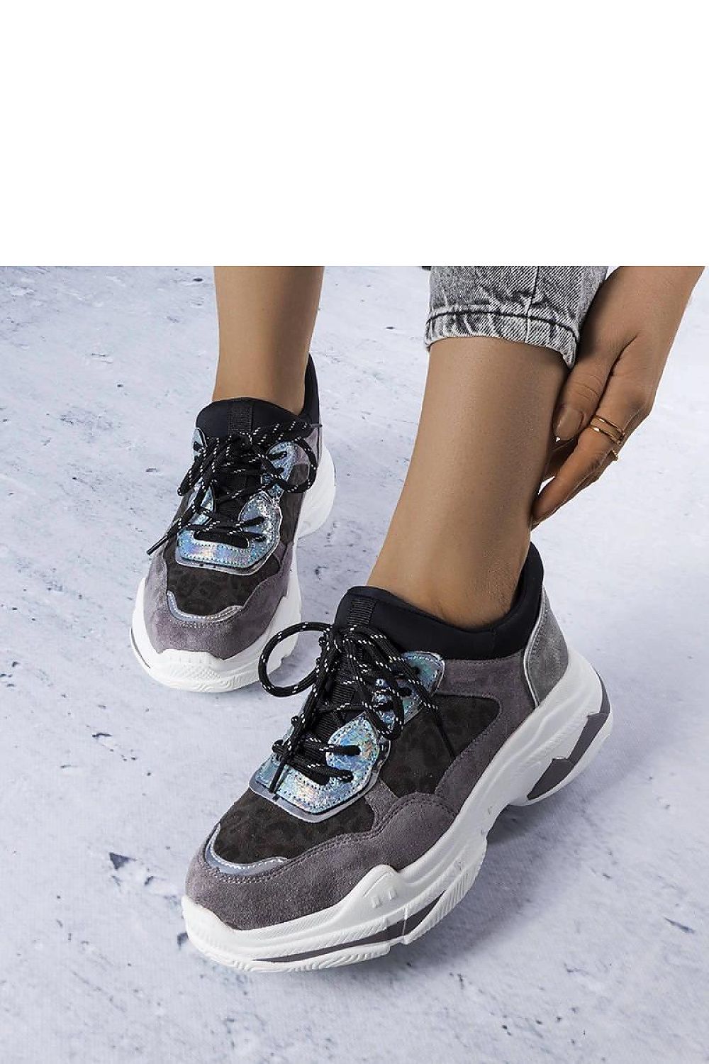 Grå-Sølv Sneakers til dame til dame fra MS StyleHaven, laget av Viskose; polyester; Polyamid, farge Grå, størrelse 37, med long ermer, perfekt til casual