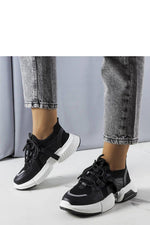 Peggy svarte sokkesneakers til dame til dame fra MS StyleHaven, laget av Viskose; polyester; Polyamid, med detaljer i rubber, farge Svart, størrelse 36, med long ermer, hælhøyde high; flat, skostørrelse 36; 37; 38; 39; 40; 41, perfekt til casual