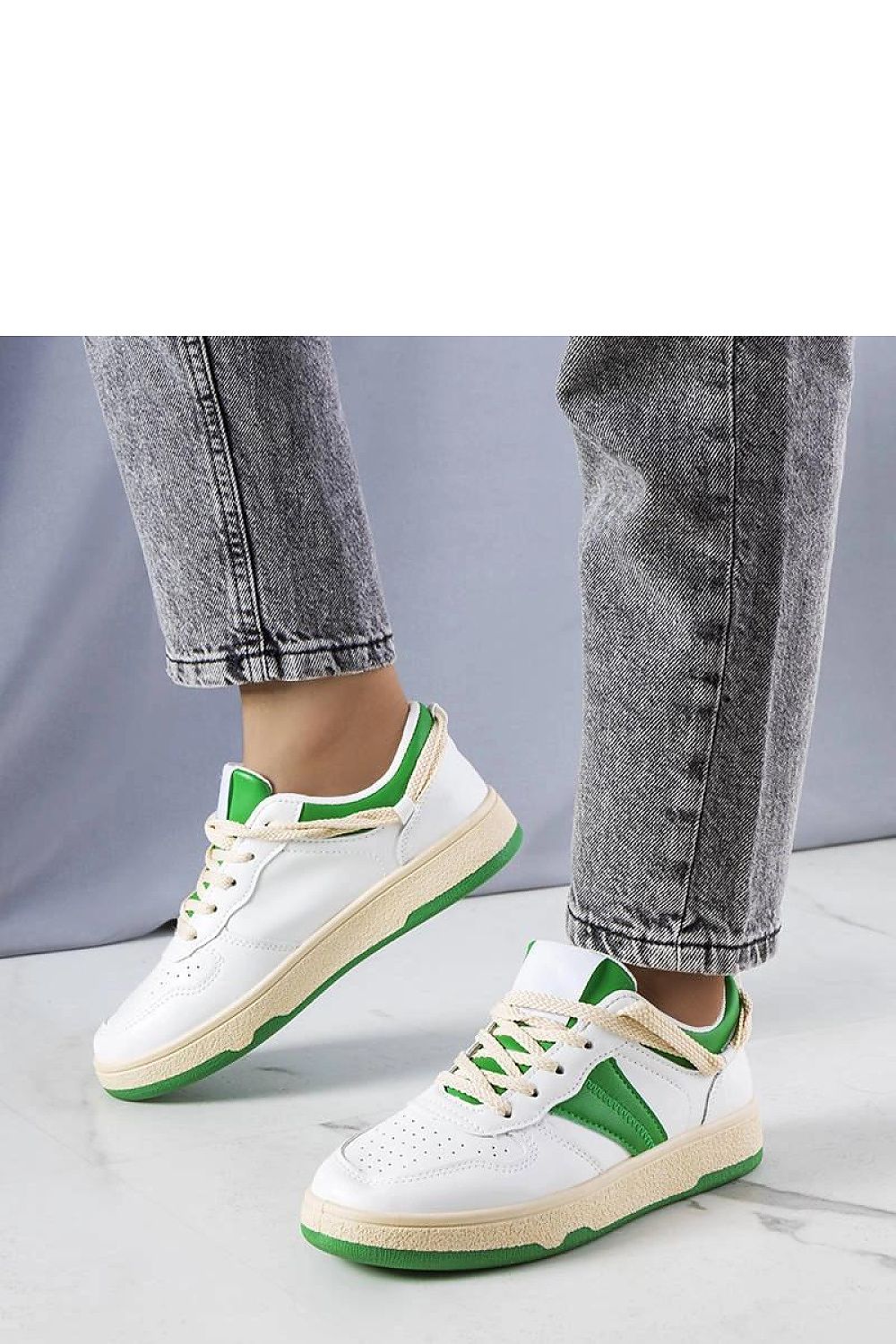 Marcella White & Pink dame sneakers – for sommeren til dame fra MS StyleHaven, laget av Viskose; polyester; Polyamid, farge Svart, størrelse 40, med long ermer, perfekt til casual