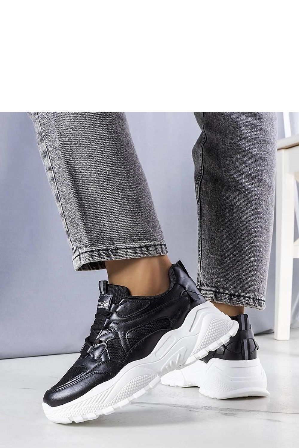 Lorene Bold – Svarte dame sneakers med kraftig såle til dame fra MS StyleHaven, laget av Viskose; polyester; Polyamid, farge Svart, størrelse 38, med long ermer, perfekt til casual
