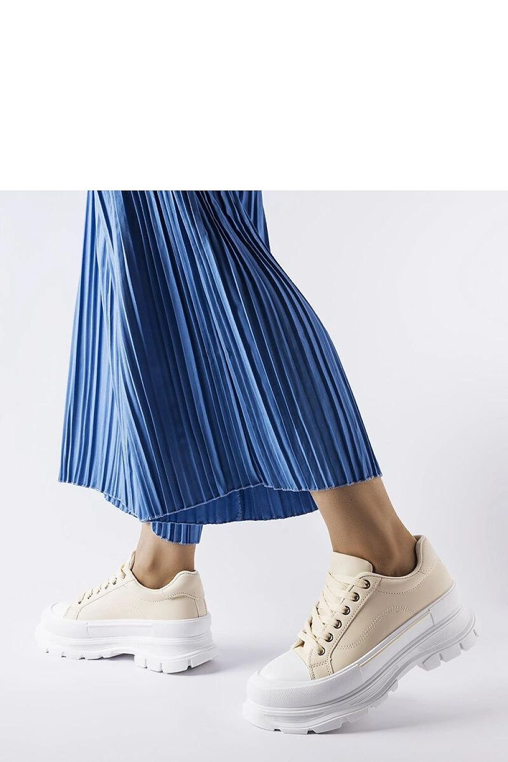 Kari Beige Platform dame sneakers til dame fra MS StyleHaven, laget av Viskose; polyester; Polyamid, farge beige, størrelse 37, med long ermer, perfekt til casual