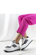 Valpara hvite sneakers med høy såle til dame til dame fra MS StyleHaven, laget av Viskose; polyester; Polyamid, farge Hvit, størrelse 37, med long ermer, perfekt til casual