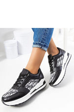 Aloisia Chic – Sorte dame sneakers i øko-skinn til dame fra MS StyleHaven, laget av Viskose; polyester; Polyamid, farge Svart, størrelse 38, med long ermer, perfekt til casual