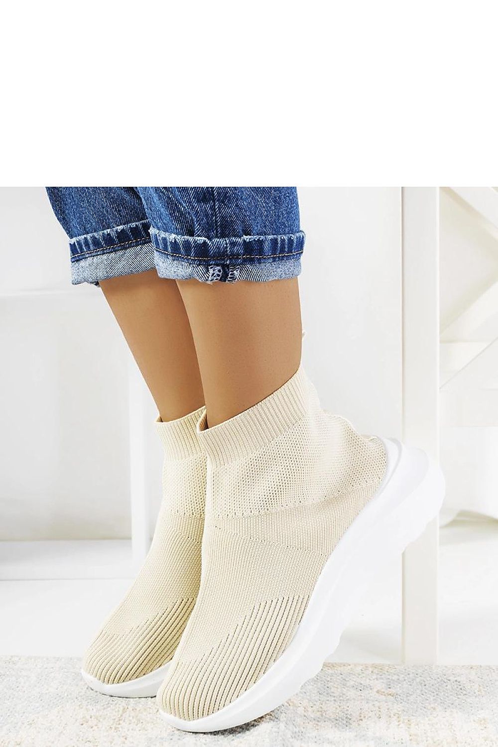 Jennifer – Beige høye sneakers til dame til dame fra MS StyleHaven, laget av Viskose; polyester; Polyamid, med detaljer i canvas; rubber, farge beige, størrelse 36, med long ermer, hælhøyde low; flat; high, skostørrelse 36; 37; 38; 39; 40; 41, perfekt til casual