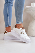 Ella Sneakers til dame til dame fra MS StyleHaven, laget av Viskose; polyester; Polyamid, farge Hvit, størrelse 39, med long ermer, perfekt til casual