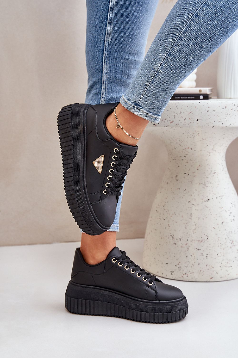 Luna joggesko til dame til dame fra MS StyleHaven, laget av Viskose; polyester; Polyamid, farge Svart, størrelse 41, med long ermer, perfekt til casual