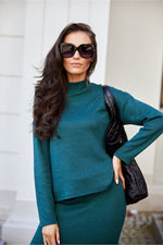 Lydia Turtleneck Bluse - Roco Fashion fra MS StyleHaven, størrelse 40, med long, bukselengde long, kjolelengde midi, kjolestil wrap; a-line