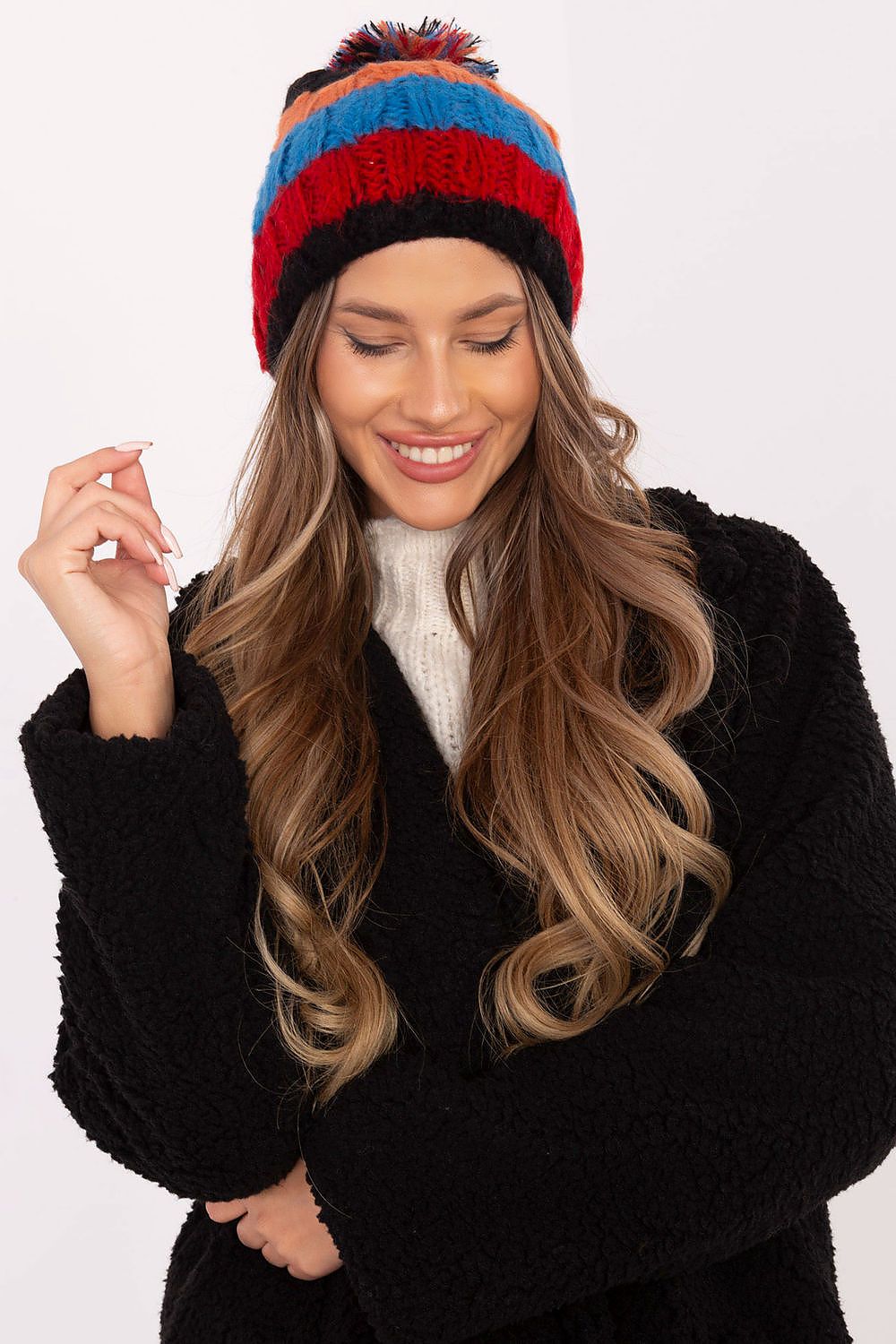 Oppdag vårt utvalg av stilfulle  Cap- AT til dame i ulike størrelser og kvalitetsmaterialer – perfekte til jobb; fritid og alle dager. Rask levering og gode priser hos MS Stylehaven. se mer!