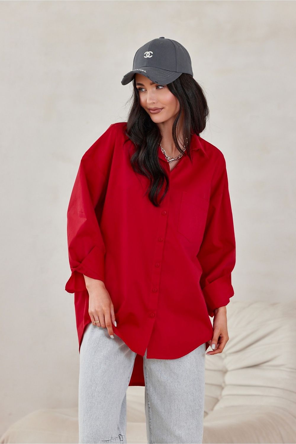 Sienna Plus Size-skjorte – asymmetrisk snitt og klassiske detaljer fra MS StyleHaven, størrelse one-size-fits-all, med long, bukselengde long, kjolelengde mini, kjolestil wrap; a-line