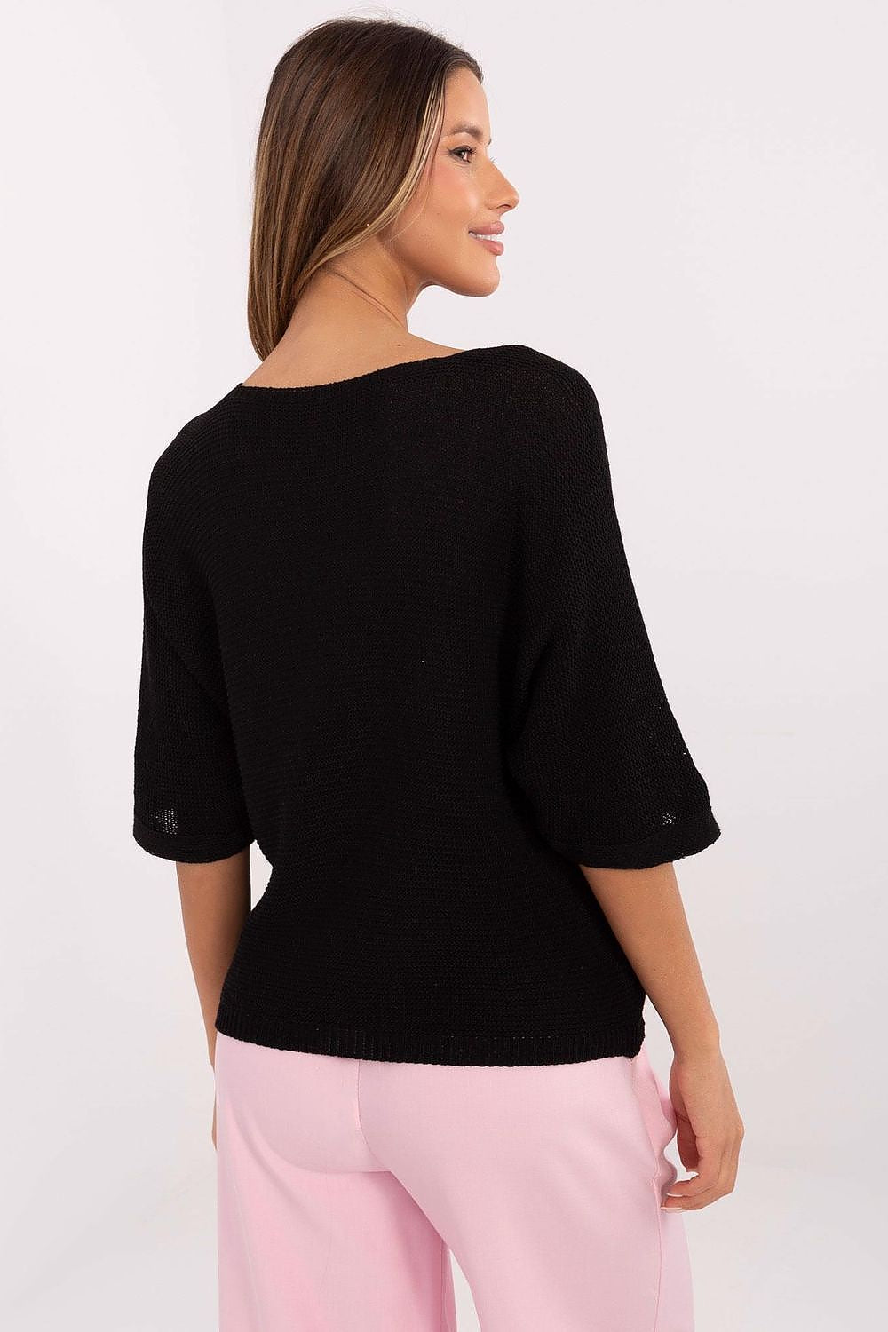 Oppdag vårt utvalg av stilfulle  Genser Italia Moda til dame i ulike størrelser og kvalitetsmaterialer – perfekte til jobb, fritid og alle dager. Rask levering og gode priser hos MS Stylehaven. se mer!